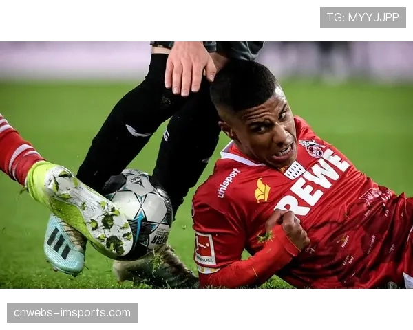 科隆主场2-2战平霍芬海姆,阿赫倒钩马拉单刀破门